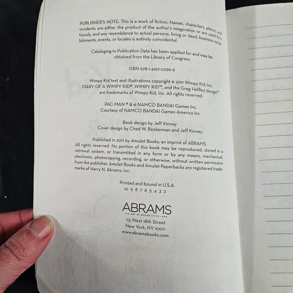 Diary of a Whimpy Kid Cabin Fever by Jeff Kinney Soft Cover - Picture 4 of 4